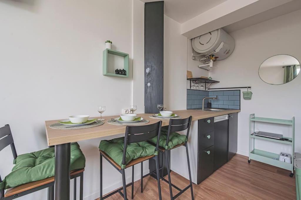 La Riviere, Appartement 3 Personnes Isles-sur-Suippe Exterior photo